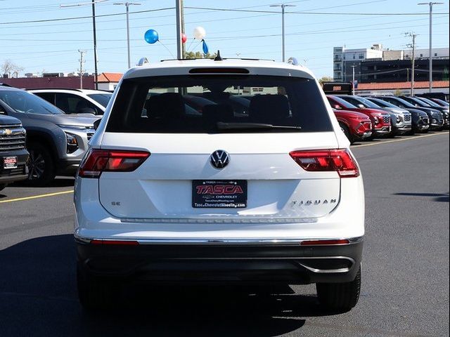 2023 Volkswagen Tiguan SE