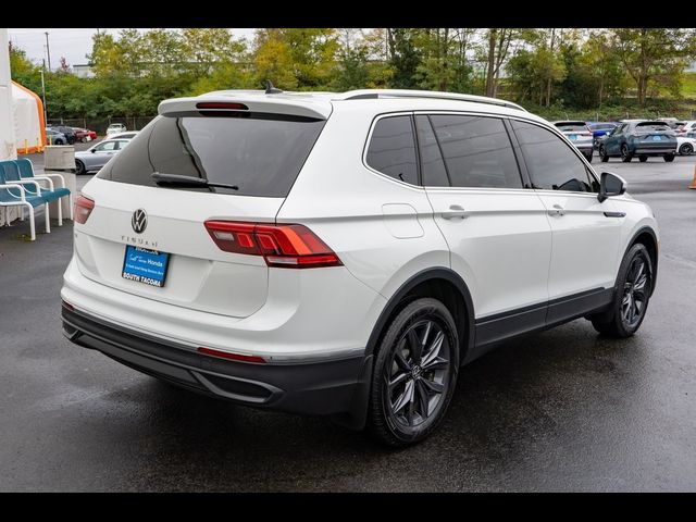 2023 Volkswagen Tiguan SE