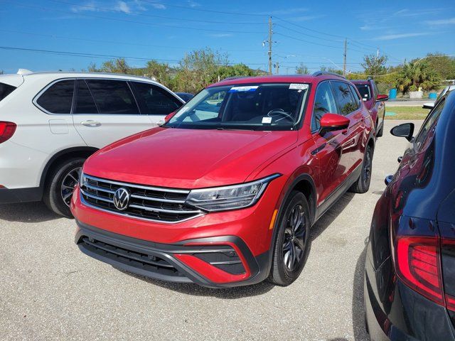 2023 Volkswagen Tiguan SE