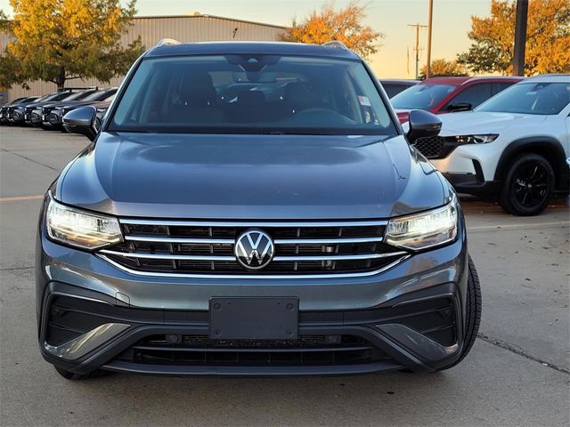 2023 Volkswagen Tiguan SE