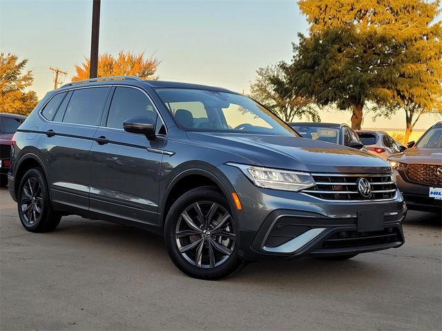 2023 Volkswagen Tiguan SE