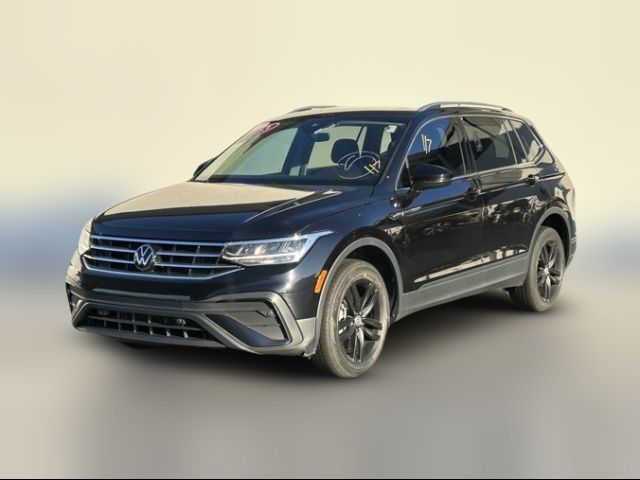 2023 Volkswagen Tiguan SE