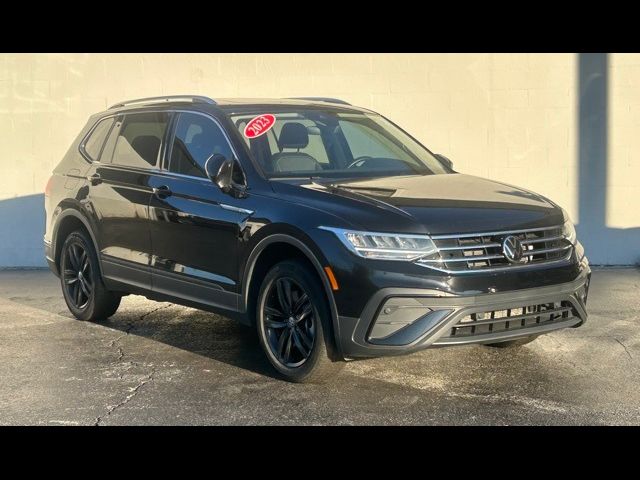 2023 Volkswagen Tiguan SE