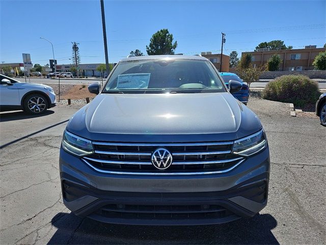 2023 Volkswagen Tiguan SE