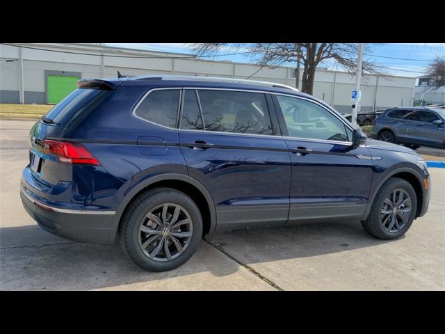 2023 Volkswagen Tiguan SE