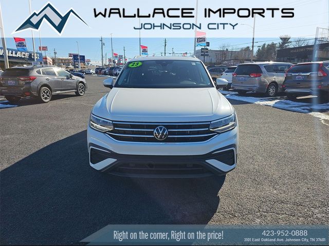 2023 Volkswagen Tiguan SE