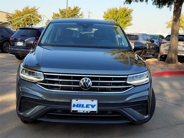 2023 Volkswagen Tiguan SE