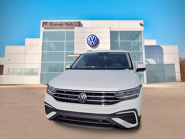 2023 Volkswagen Tiguan SE