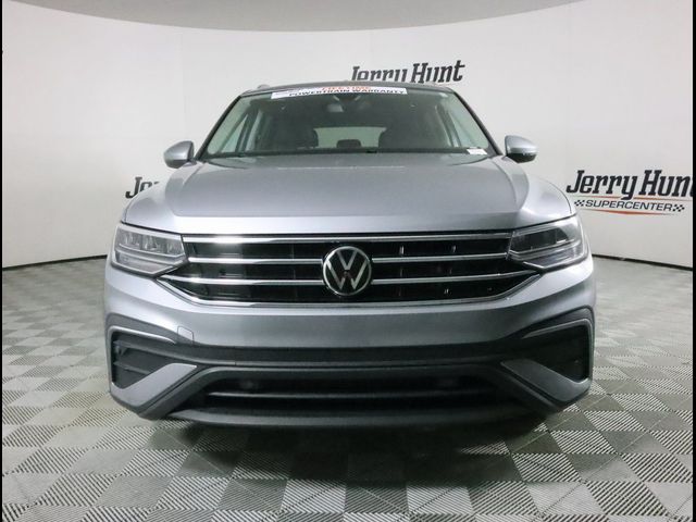 2023 Volkswagen Tiguan SE