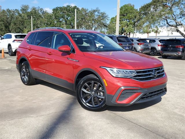 2023 Volkswagen Tiguan SE