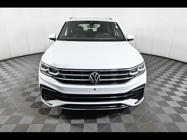 2023 Volkswagen Tiguan SEL R-Line