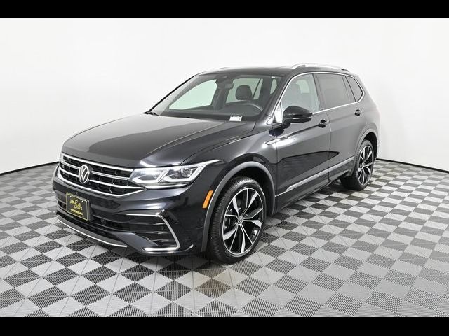 2023 Volkswagen Tiguan SEL R-Line