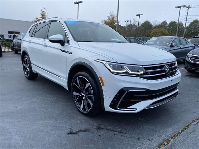 2023 Volkswagen Tiguan SEL R-Line