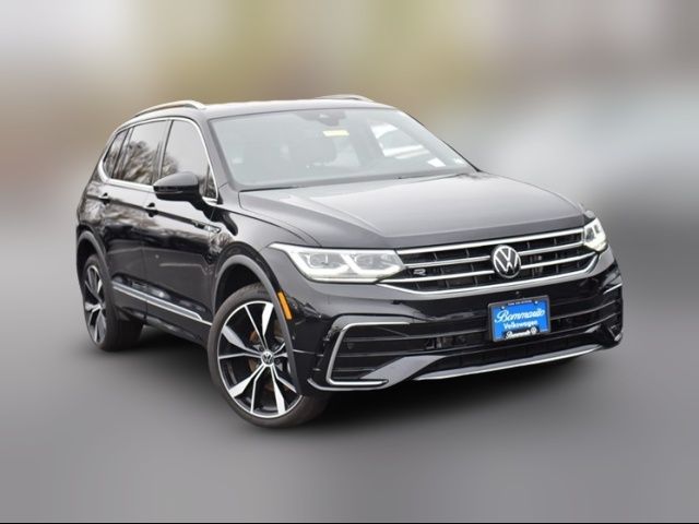 2023 Volkswagen Tiguan SEL R-Line