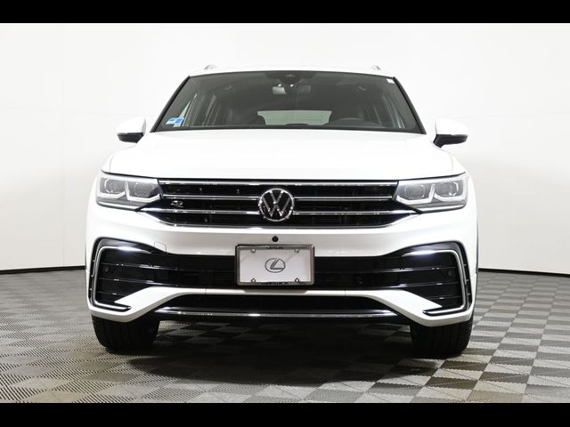 2023 Volkswagen Tiguan SEL R-Line
