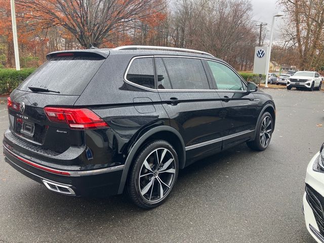 2023 Volkswagen Tiguan SEL R-Line