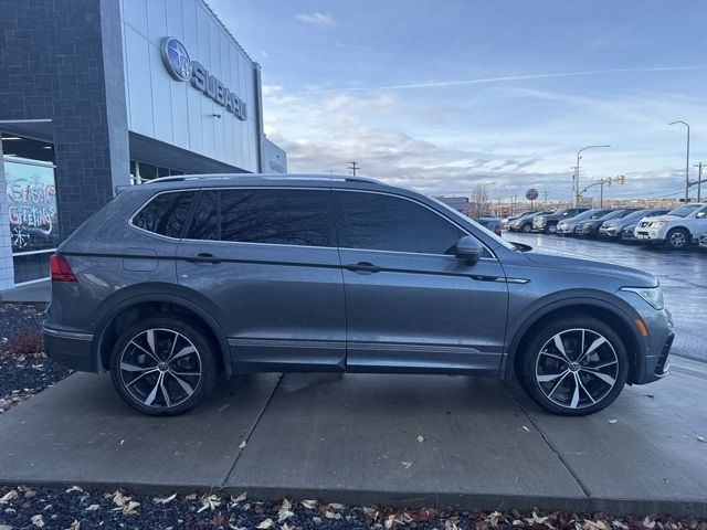 2023 Volkswagen Tiguan SEL R-Line