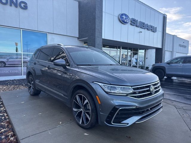 2023 Volkswagen Tiguan SEL R-Line