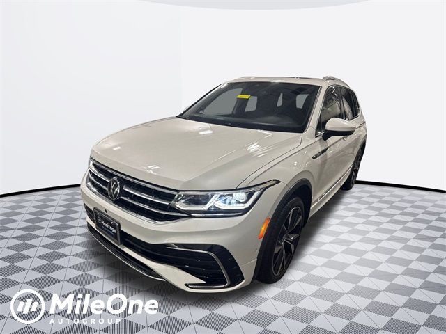 2023 Volkswagen Tiguan SEL R-Line