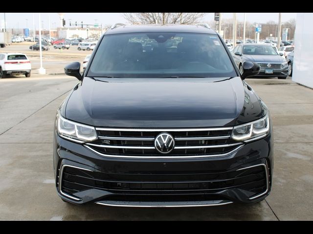 2023 Volkswagen Tiguan SEL R-Line