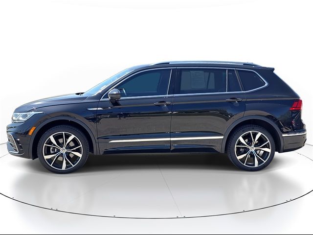 2023 Volkswagen Tiguan SEL R-Line
