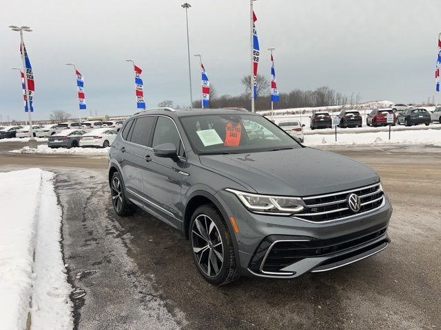 2023 Volkswagen Tiguan SEL R-Line