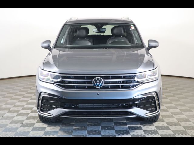 2023 Volkswagen Tiguan SEL R-Line