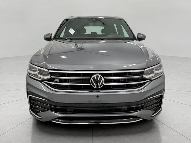 2023 Volkswagen Tiguan SEL R-Line