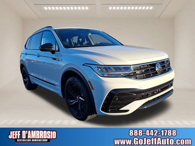 2023 Volkswagen Tiguan SE R-Line Black