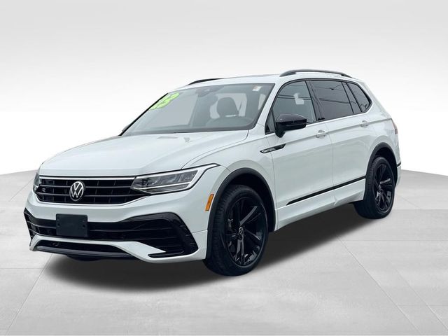 2023 Volkswagen Tiguan SE R-Line Black