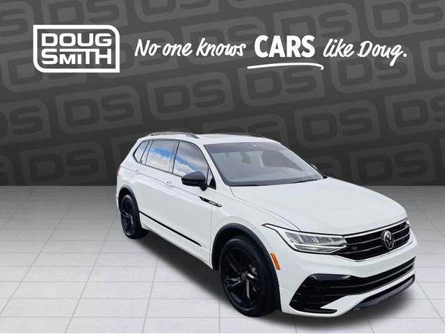 2023 Volkswagen Tiguan SE R-Line Black