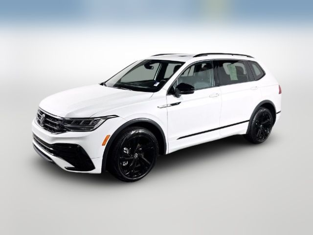 2023 Volkswagen Tiguan SE R-Line Black