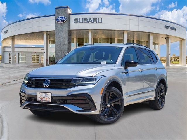 2023 Volkswagen Tiguan SE R-Line Black