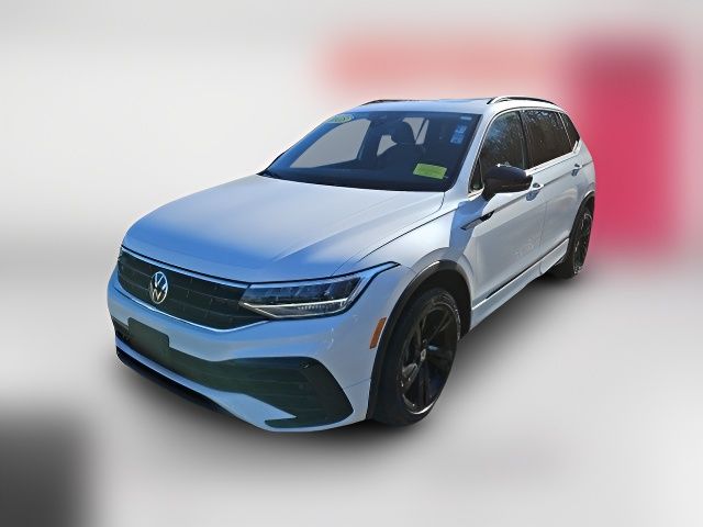 2023 Volkswagen Tiguan SE R-Line Black