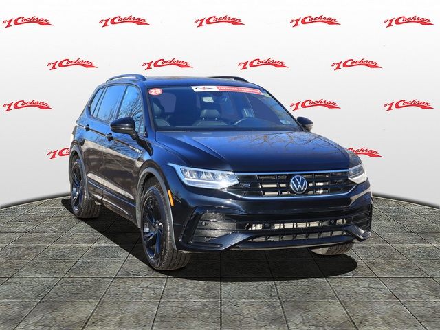 2023 Volkswagen Tiguan SE R-Line Black