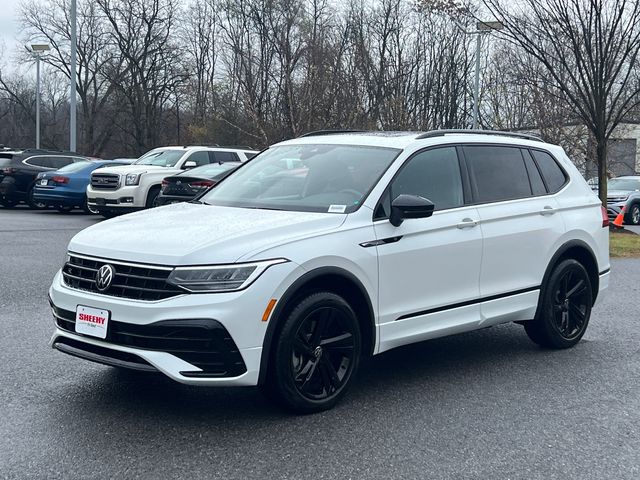 2023 Volkswagen Tiguan SE R-Line Black