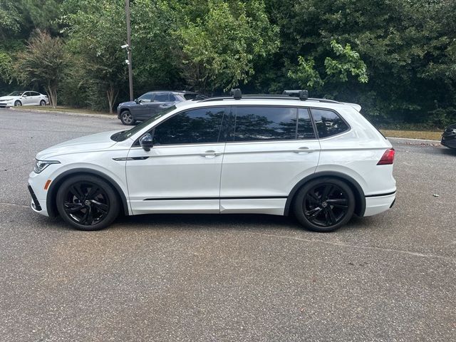 2023 Volkswagen Tiguan SE R-Line Black