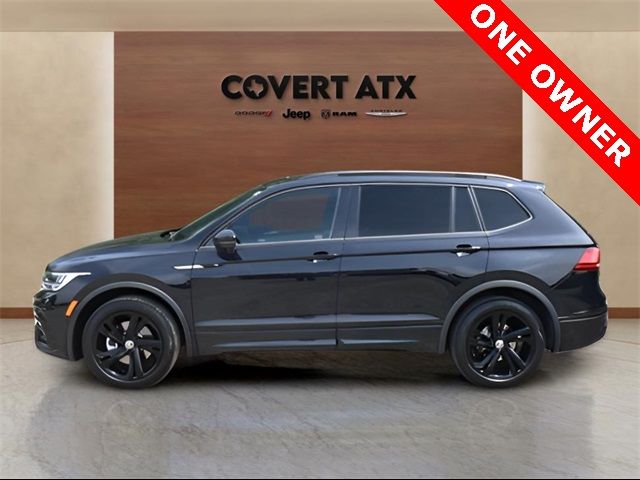 2023 Volkswagen Tiguan SE R-Line Black