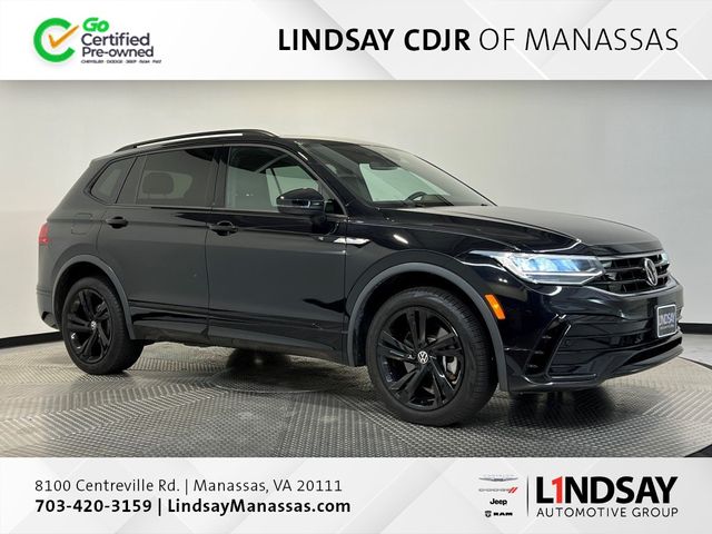2023 Volkswagen Tiguan SE R-Line Black
