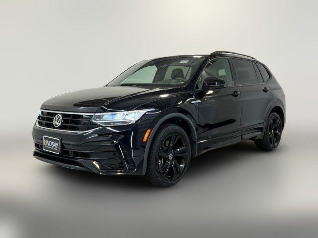 2023 Volkswagen Tiguan SE R-Line Black