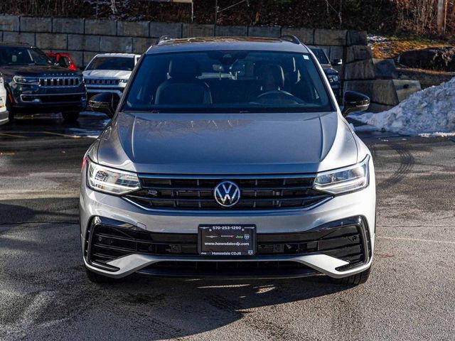 2023 Volkswagen Tiguan SE R-Line Black