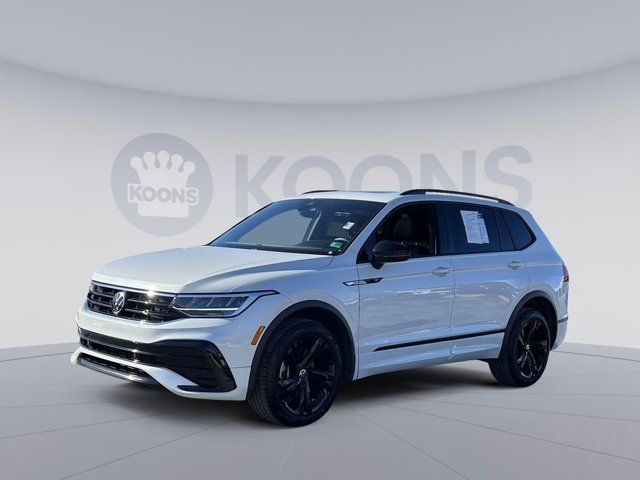 2023 Volkswagen Tiguan SE R-Line Black