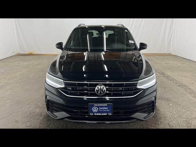 2023 Volkswagen Tiguan SE R-Line Black