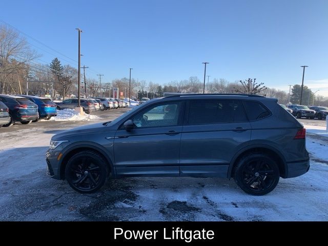 2023 Volkswagen Tiguan SE R-Line Black