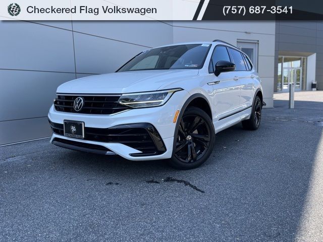 2023 Volkswagen Tiguan SE R-Line Black