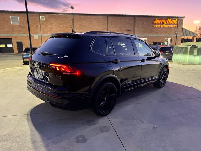 2023 Volkswagen Tiguan SE R-Line Black