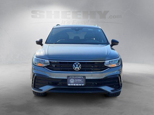 2023 Volkswagen Tiguan SE R-Line Black