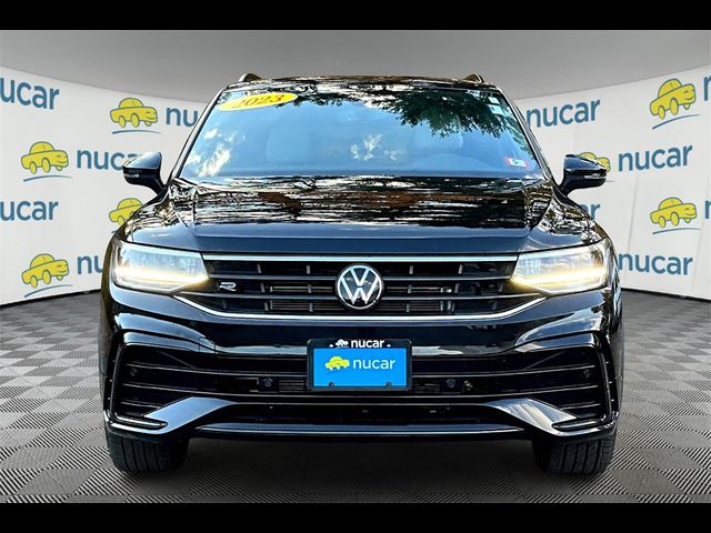 2023 Volkswagen Tiguan SE R-Line Black