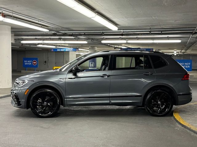 2023 Volkswagen Tiguan SE R-Line Black