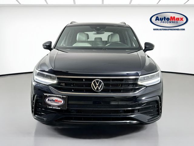 2023 Volkswagen Tiguan SE R-Line Black